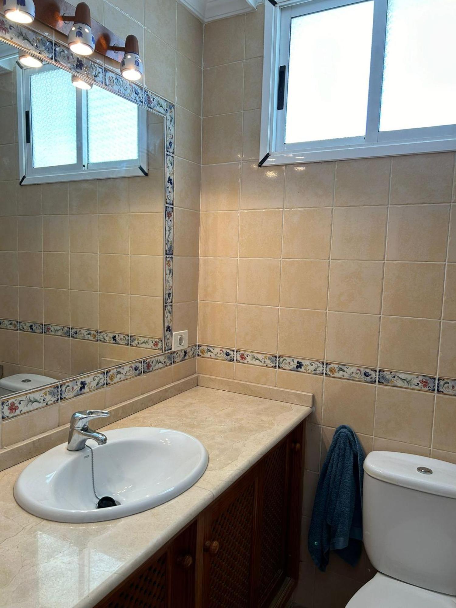 Prime Beachfront Location, Free Parking, Steps To The Sand Лос-Крістіанос Екстер'єр фото