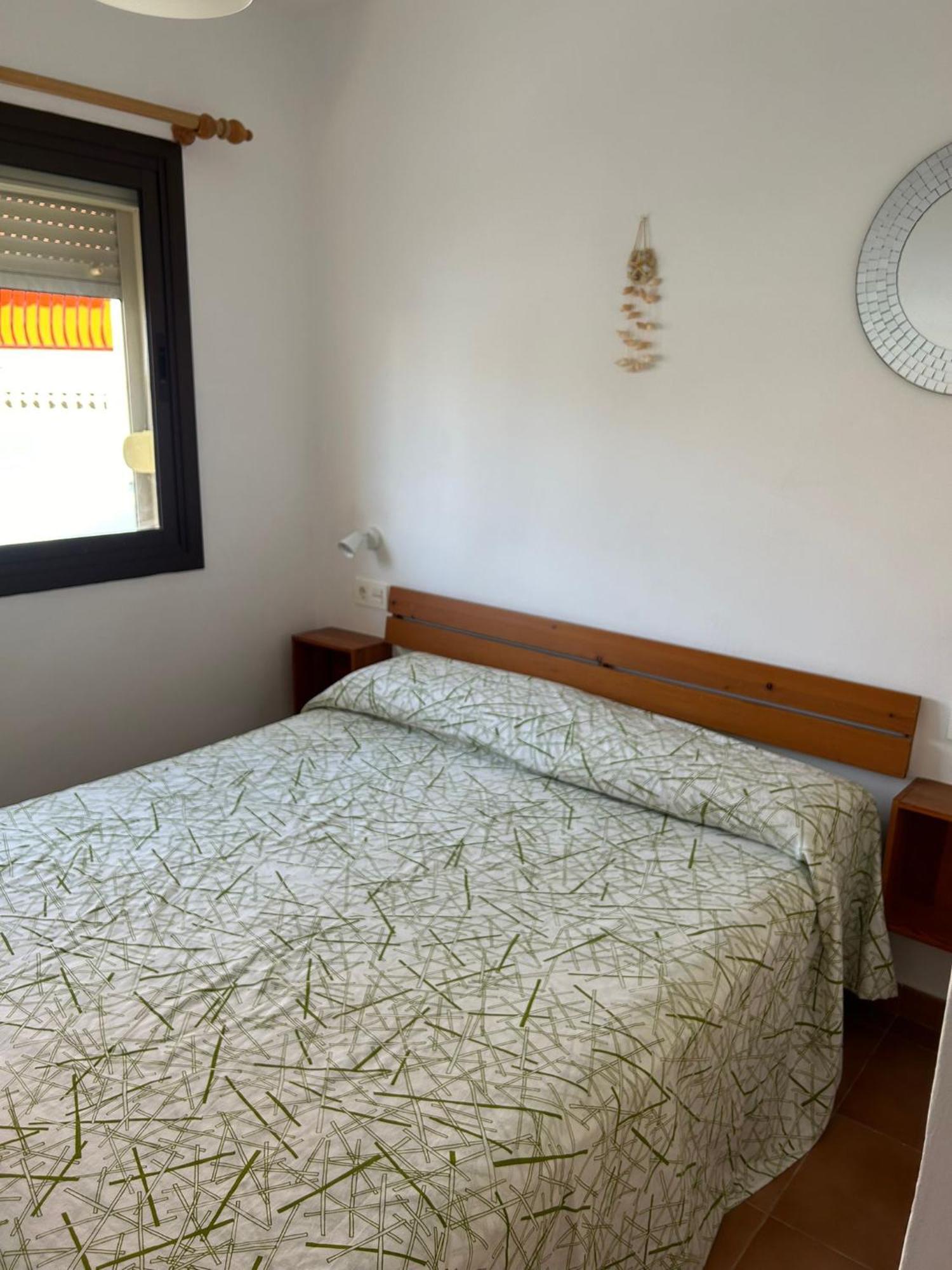 Prime Beachfront Location, Free Parking, Steps To The Sand Лос-Крістіанос Екстер'єр фото